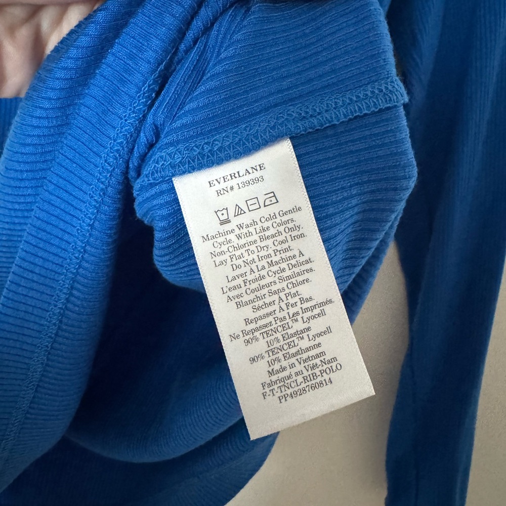 EVERLANE • ribbed polo quarter zip - Picture 7 of 7